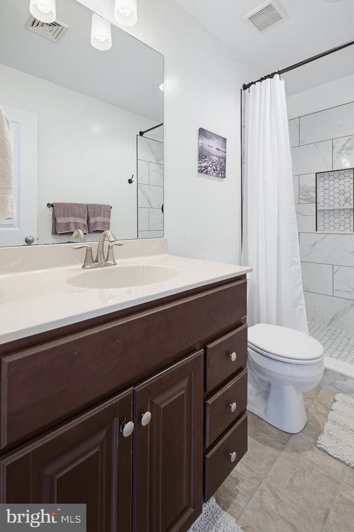 307 Cabot Circle photo 19