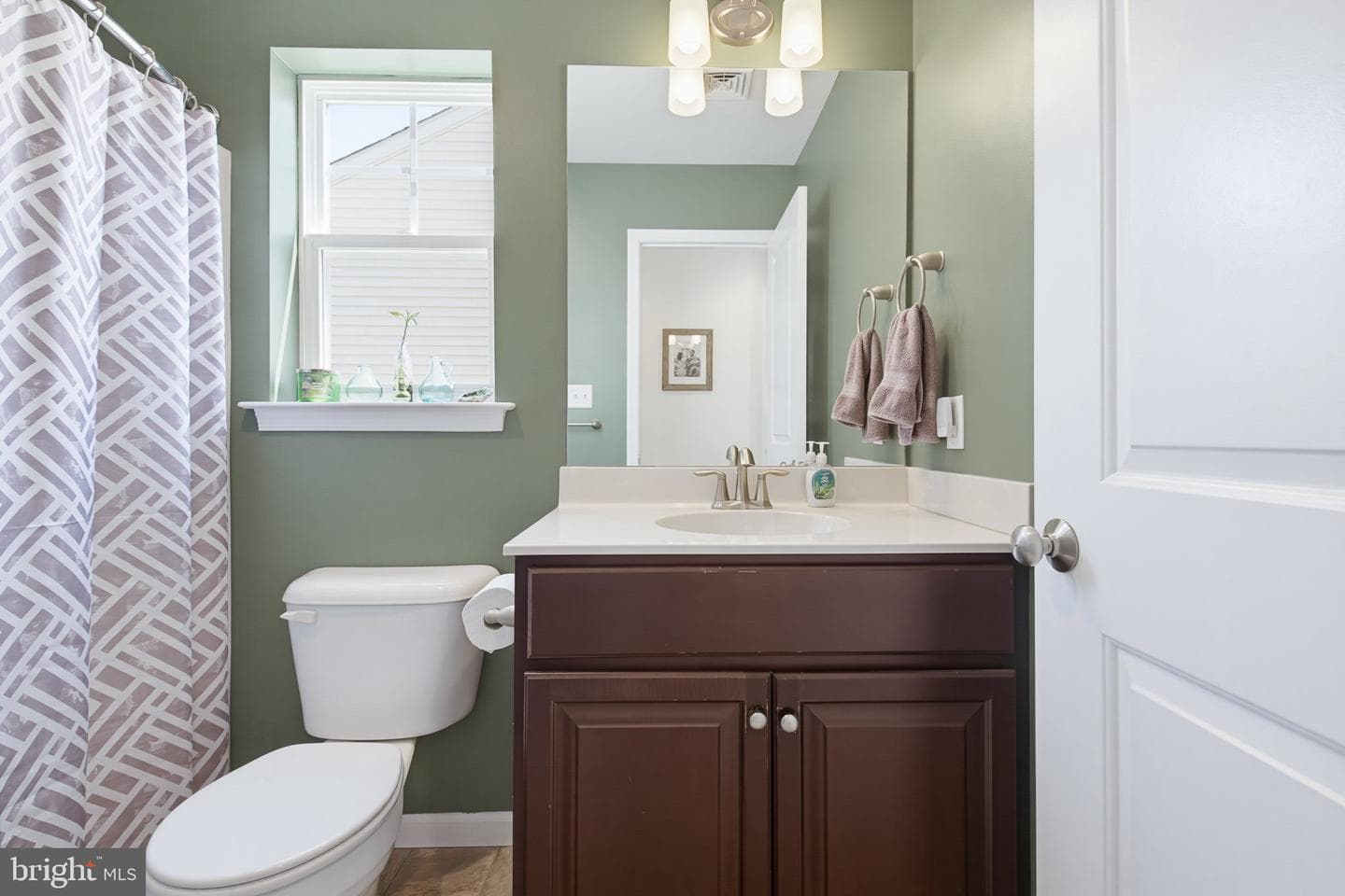 307 Cabot Circle photo 24