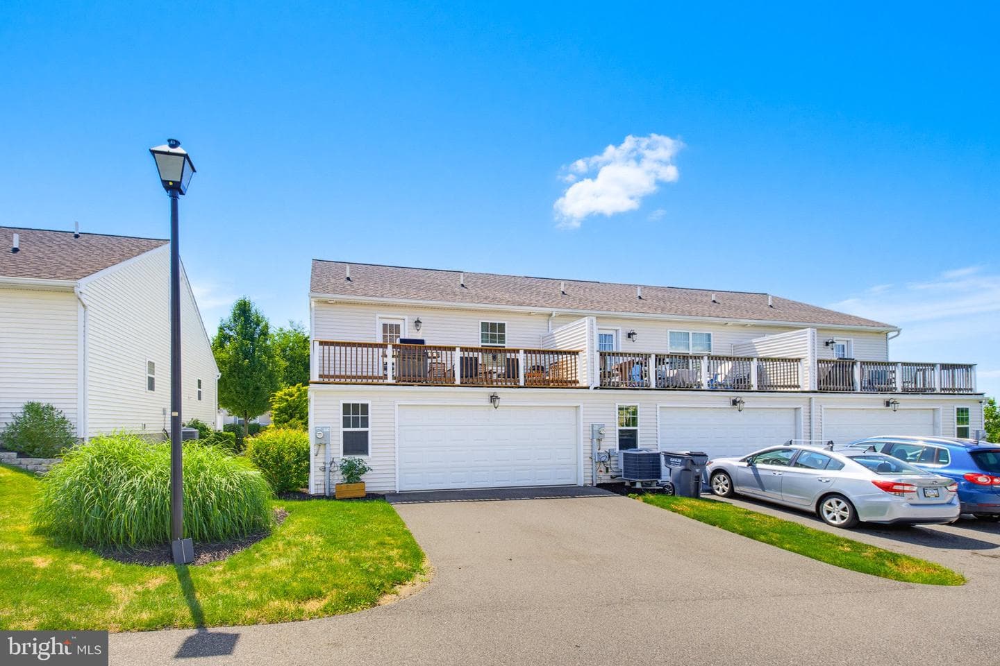 307 Cabot Circle photo 36