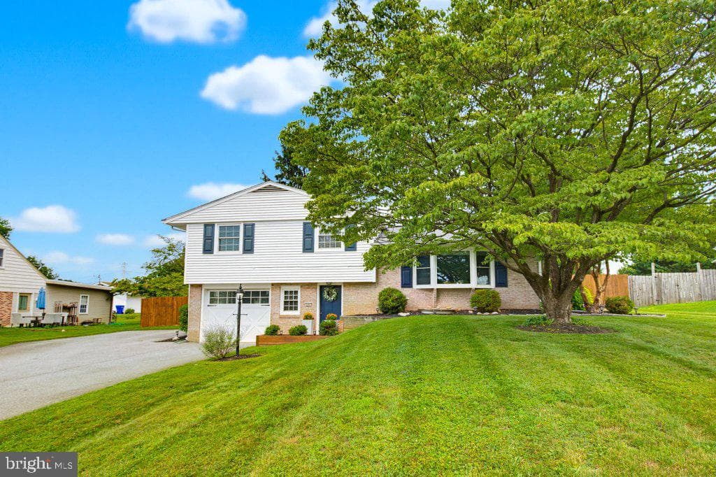 107 E Penn Grant Road, Willow Street