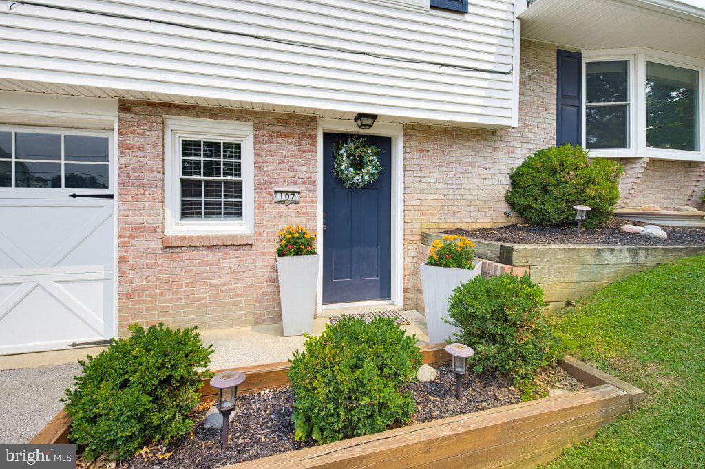 107 E Penn Grant Road photo 5