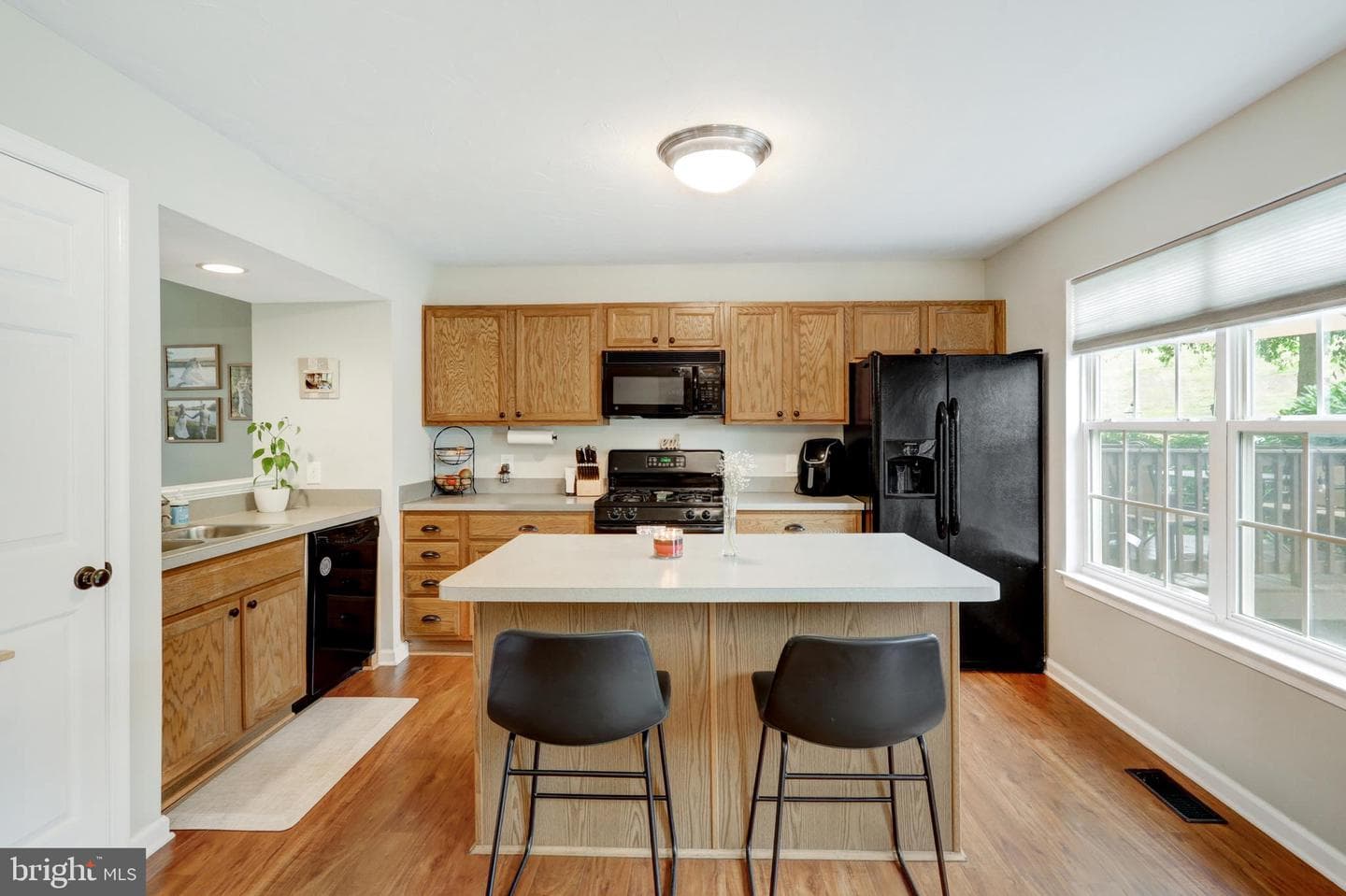 216 Knollwood Road photo 13