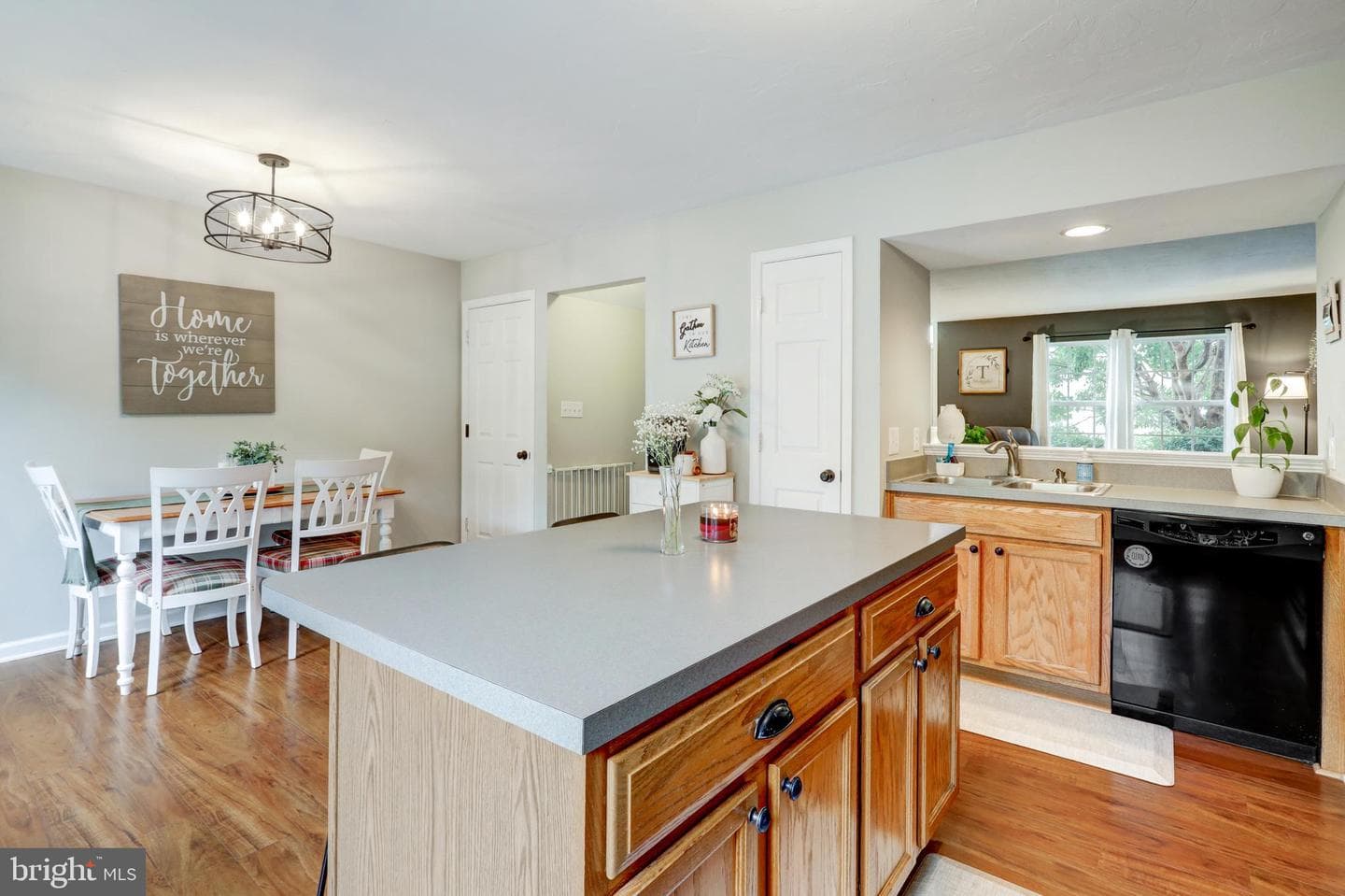 216 Knollwood Road photo 18