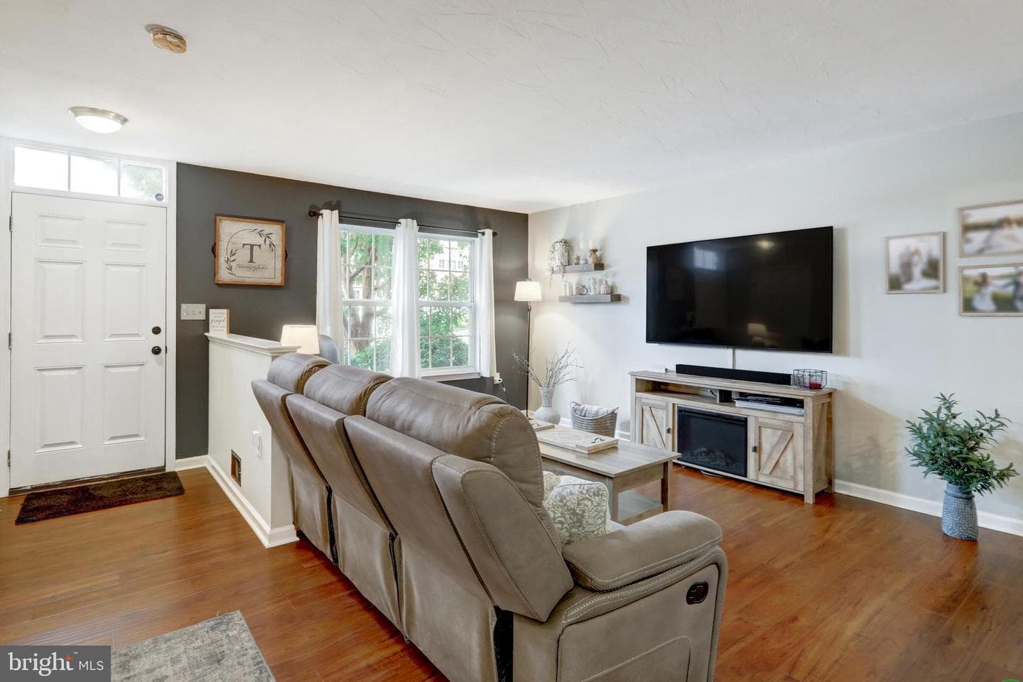 216 Knollwood Road photo 6