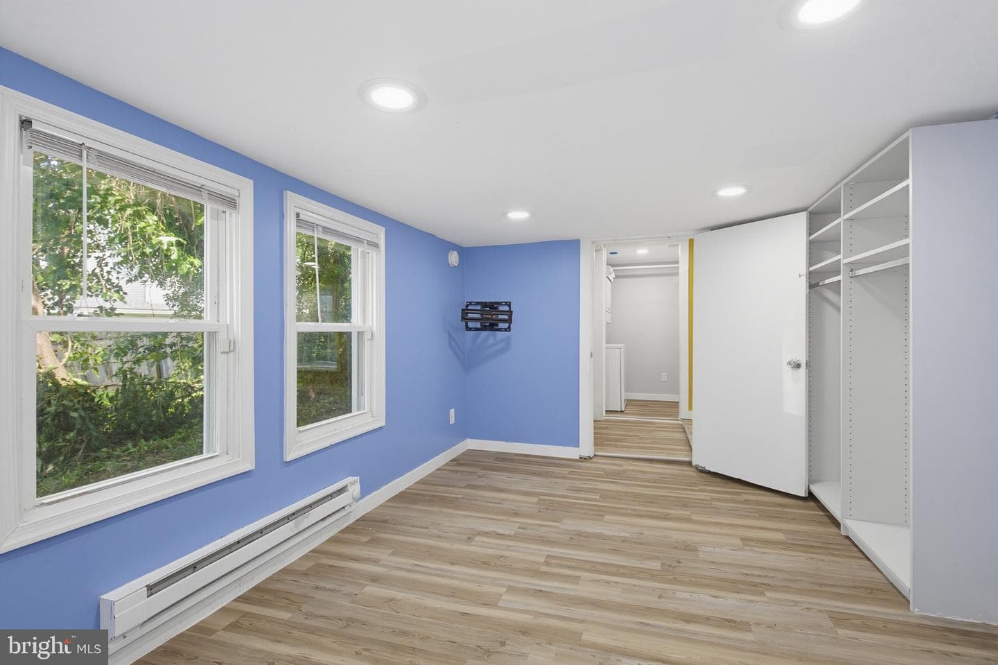 2624 Duke Street photo 12