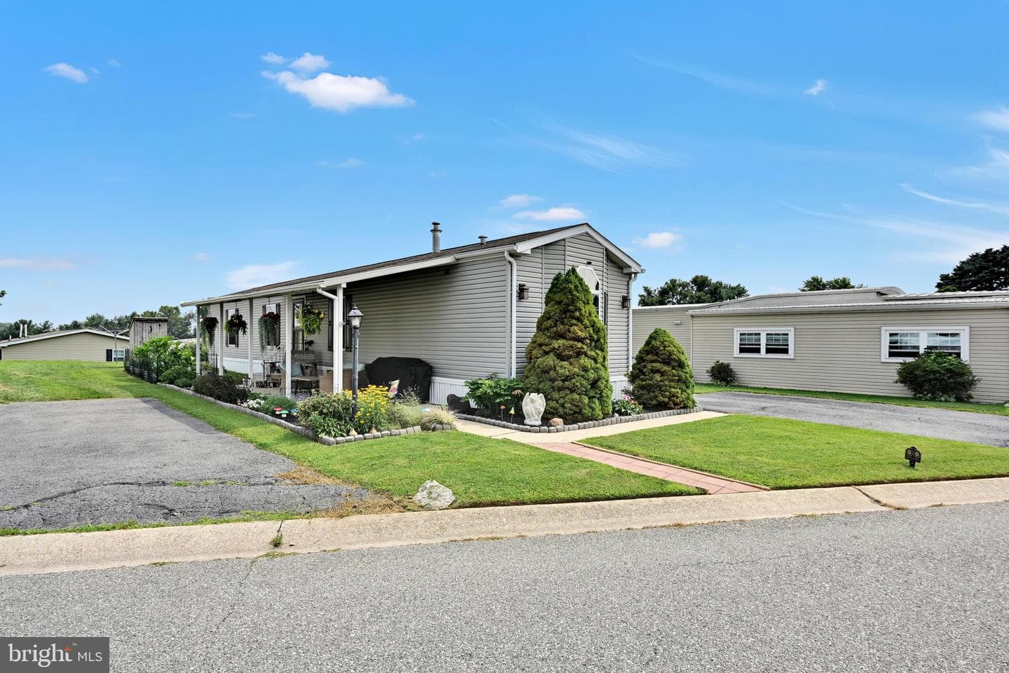 40 Ridgewood Manor, Manheim