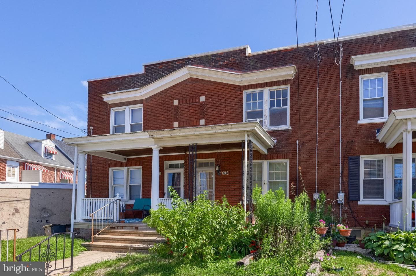 364 E Liberty Street photo 24