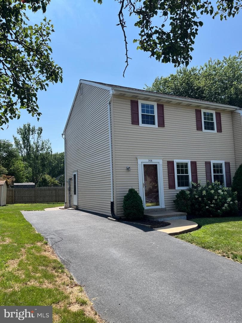 306 Dohner Drive photo 3