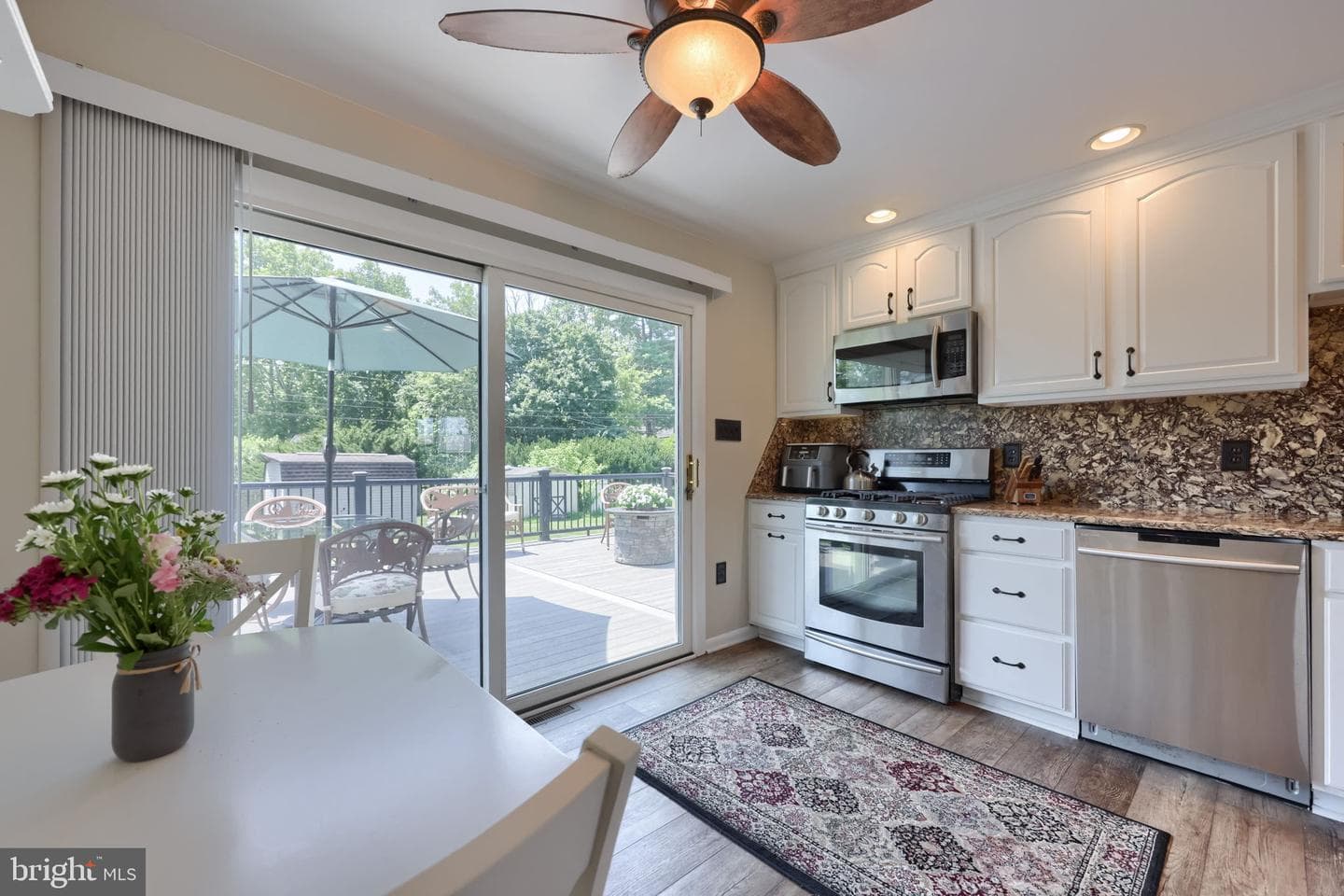2742 Chapel Road photo 6