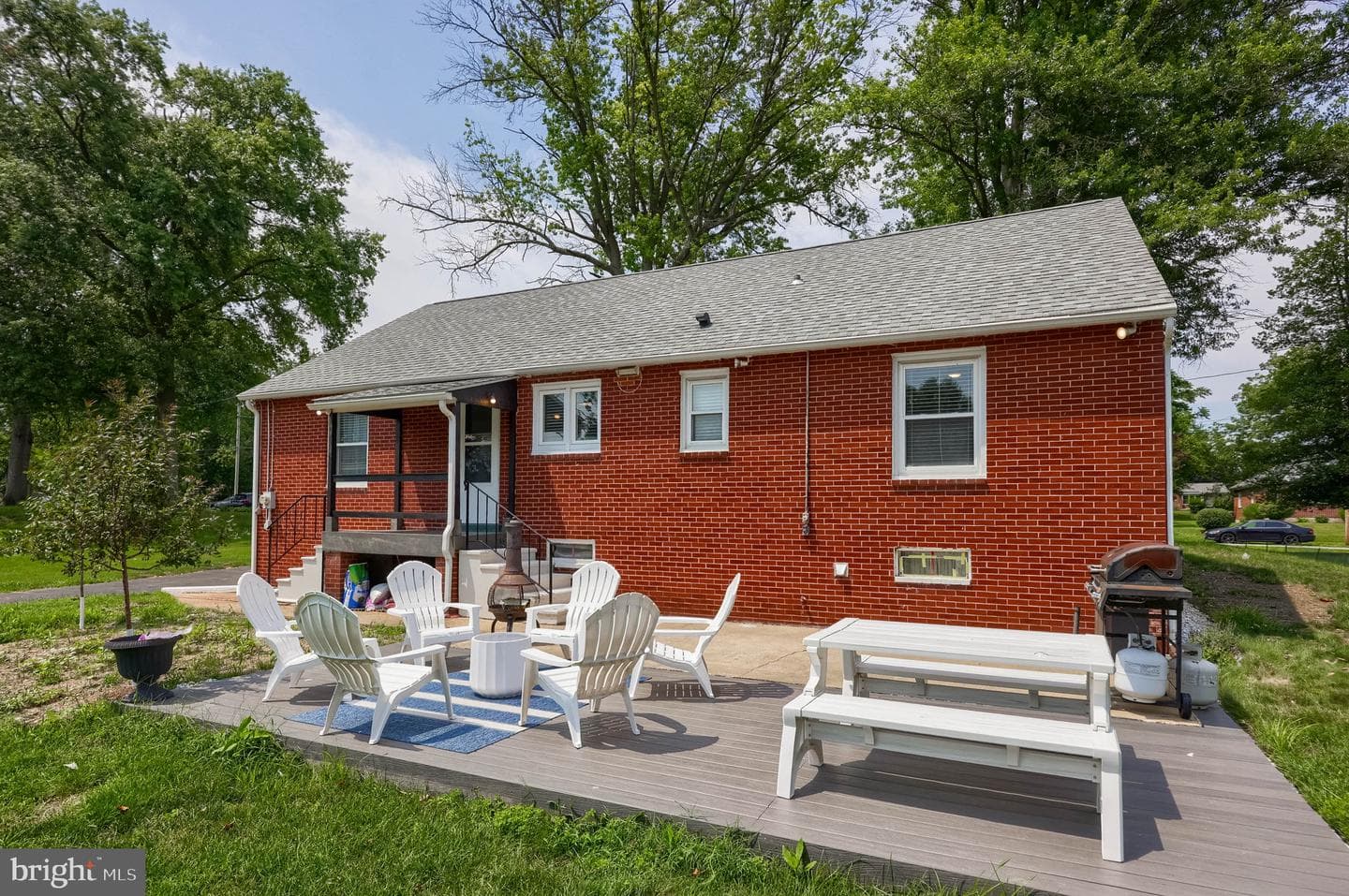 1700 Manor Street photo 40