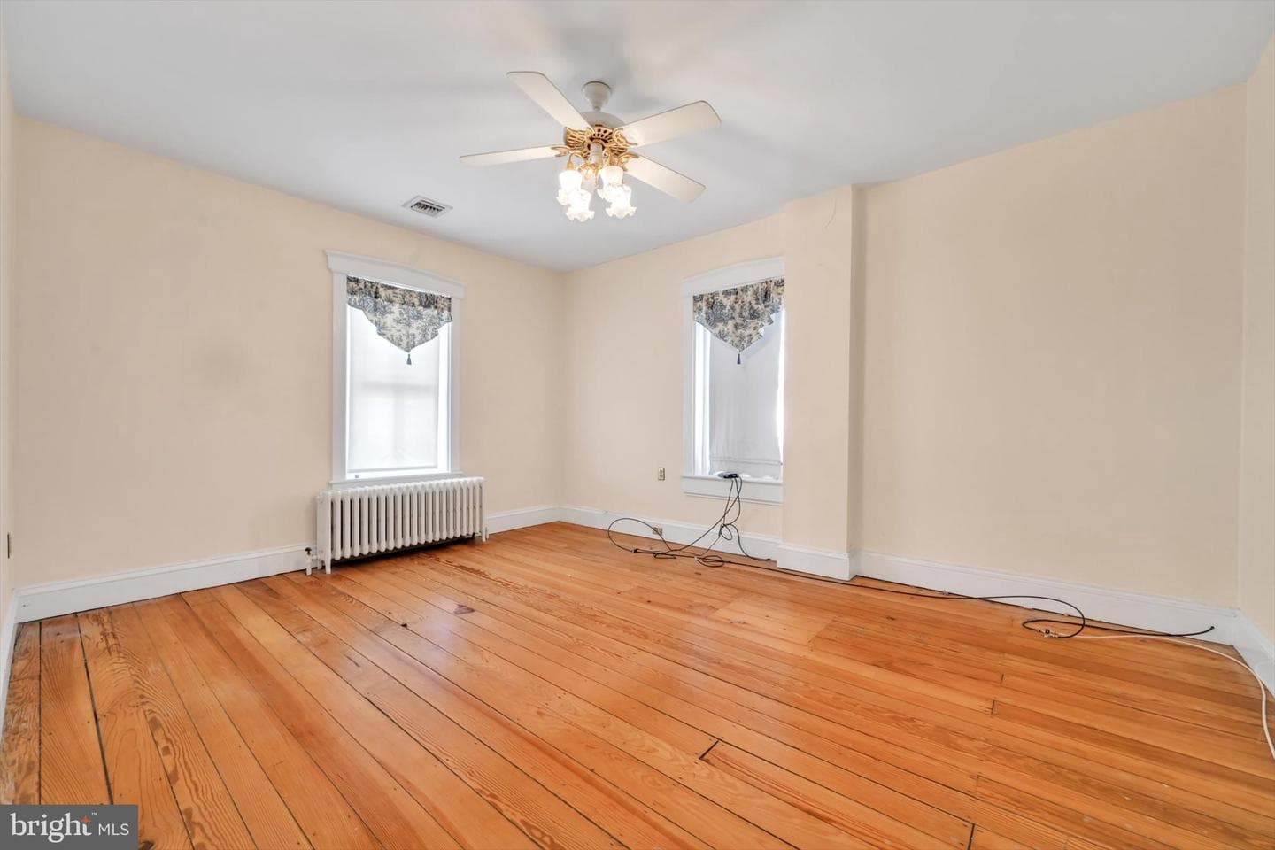 101 Miller Street photo 22