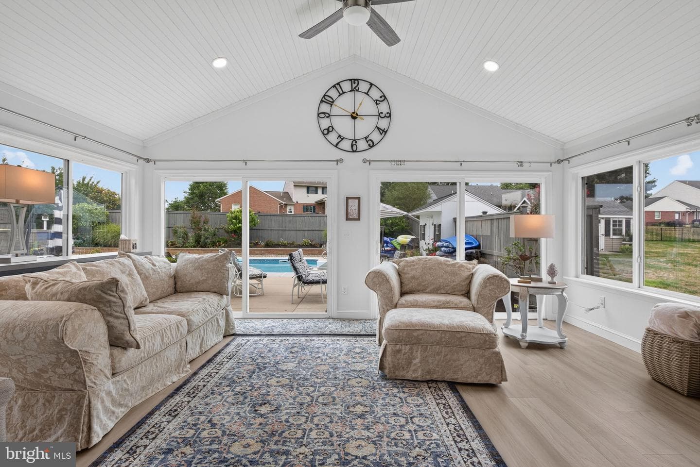 695 Sue Drive photo 27
