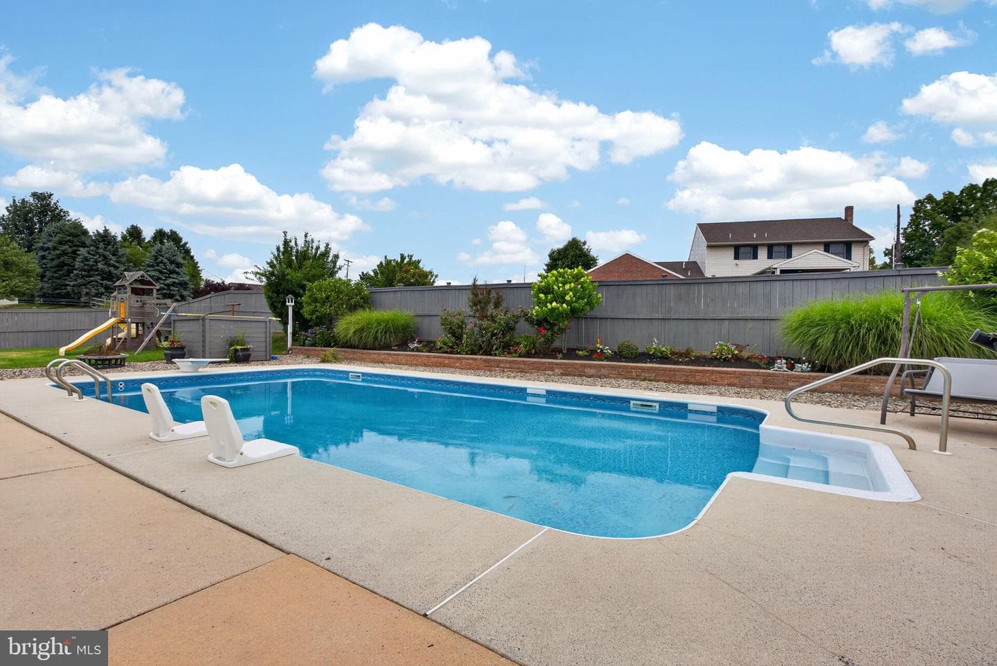 695 Sue Drive photo 56