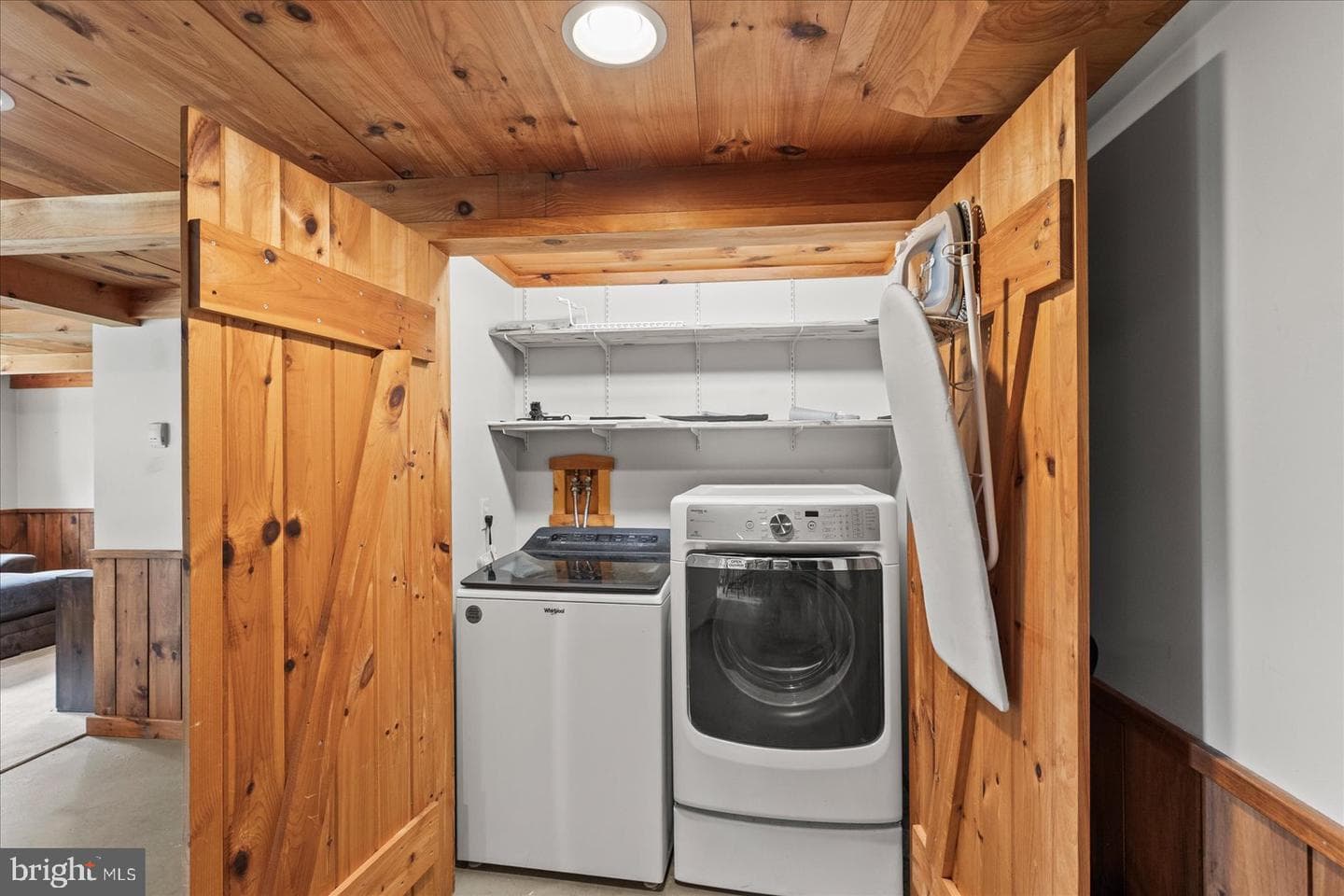 1562 Ridge Road photo 32