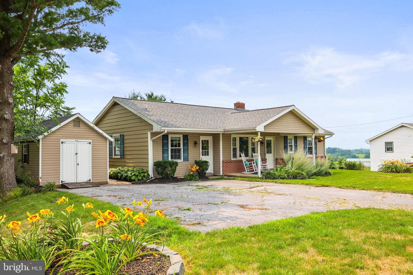 1562 Ridge Road photo 5