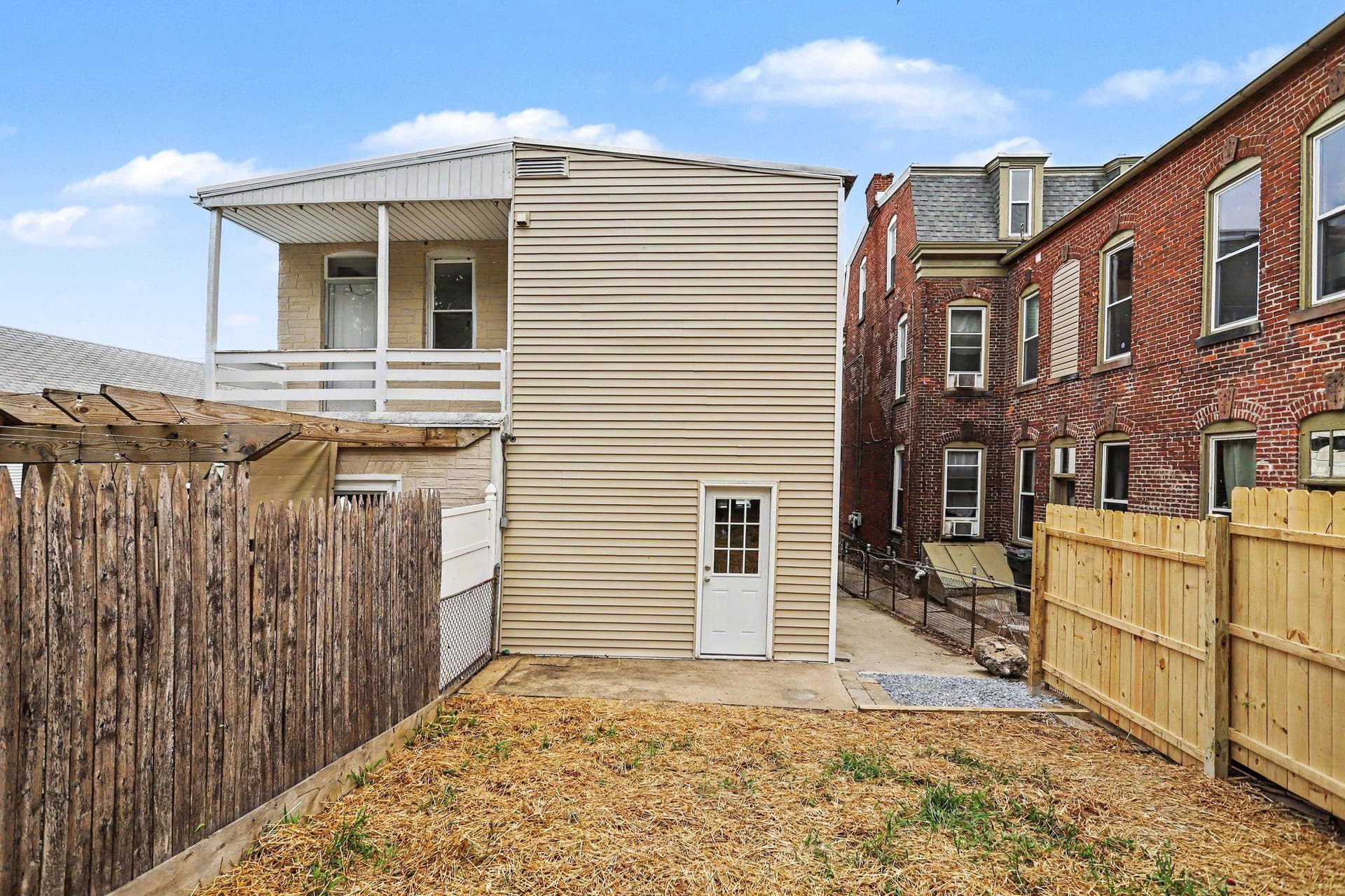 405 Poplar Street photo 24