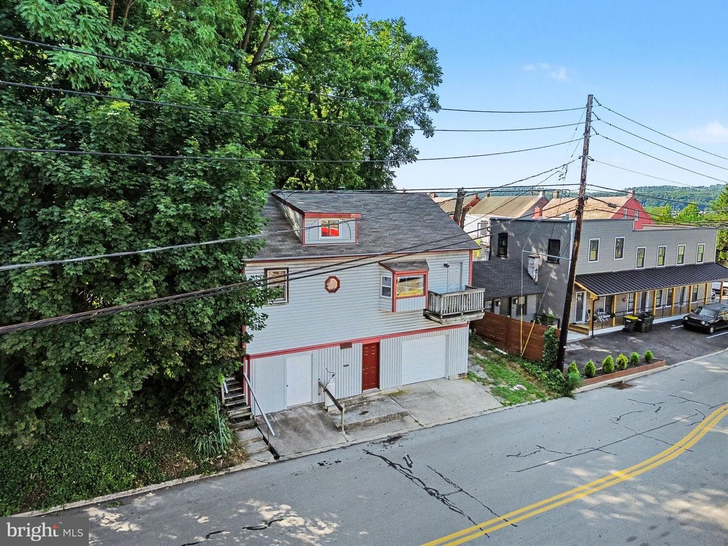 318 Linden Street photo 44