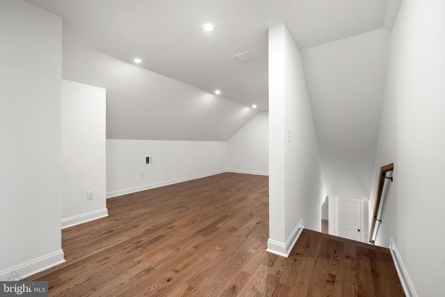 4268 Stonebridge Drive photo 32