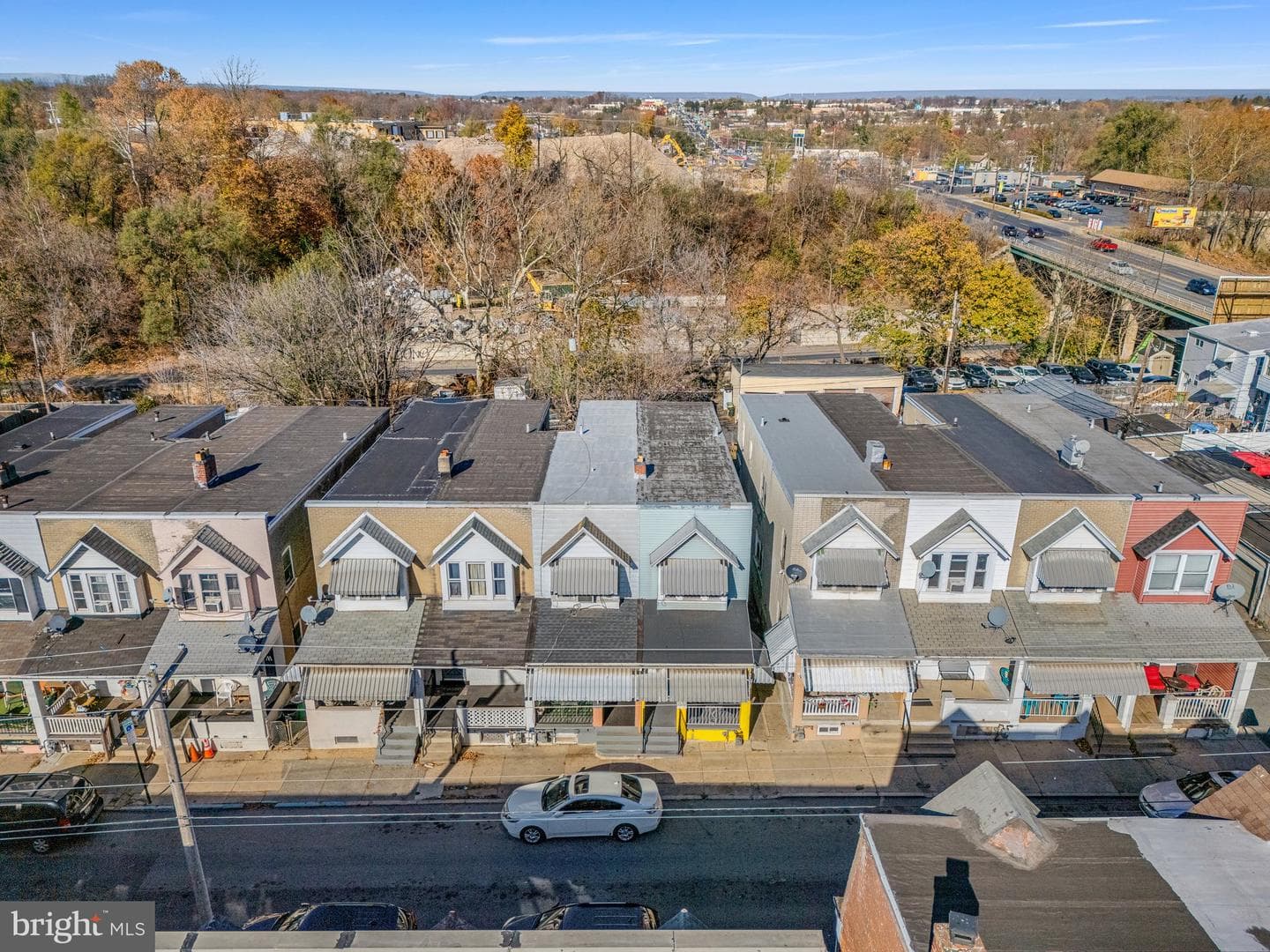 719 W Whitehall Street photo 20