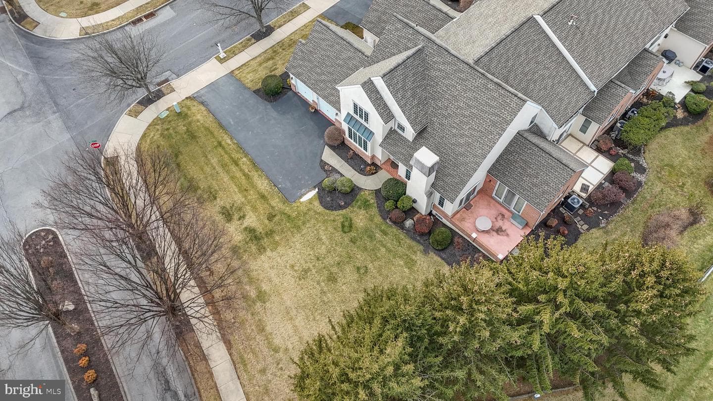 801 Dorset Road photo 56