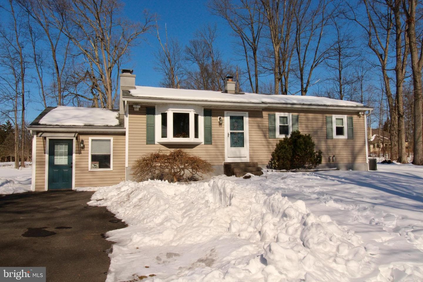 6751 Passer Rd, Coopersburg