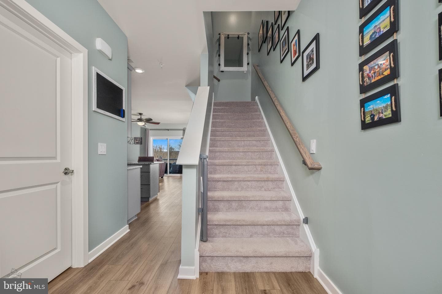 7592 Clayton Avenue photo 10