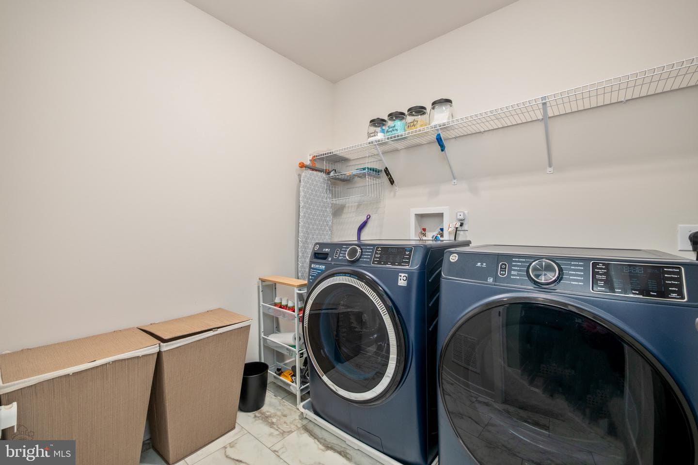 7592 Clayton Avenue photo 26