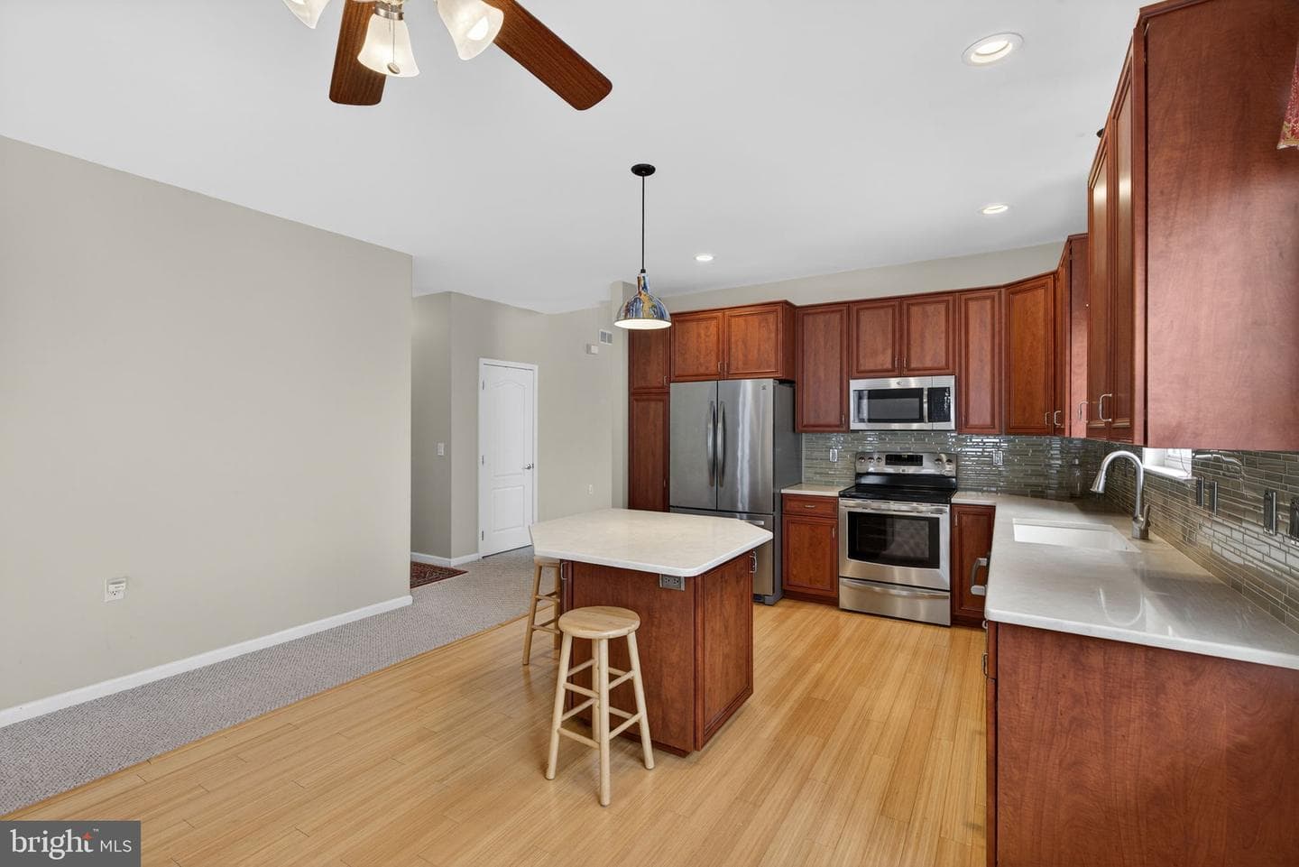 2920 Lifford Lane photo 25