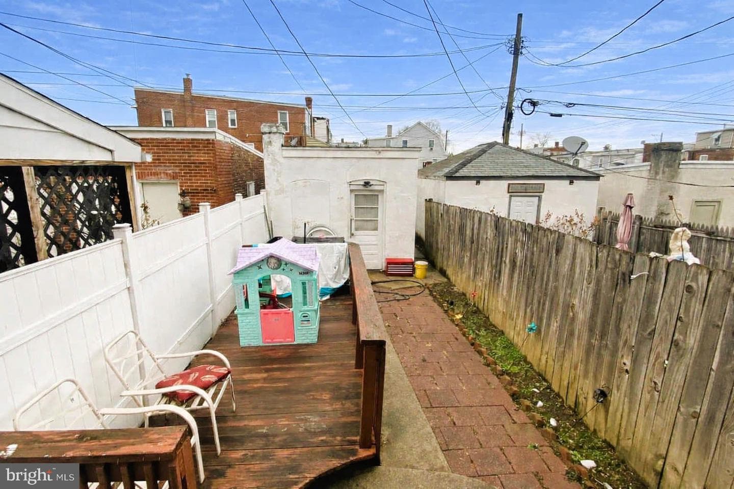 1217 W Allen Street photo 22