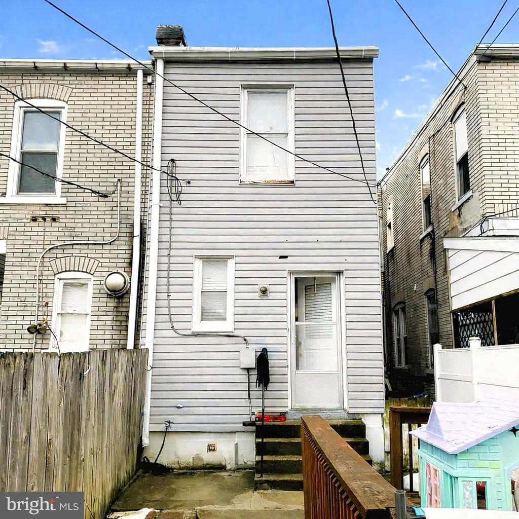 1217 W Allen Street photo 24
