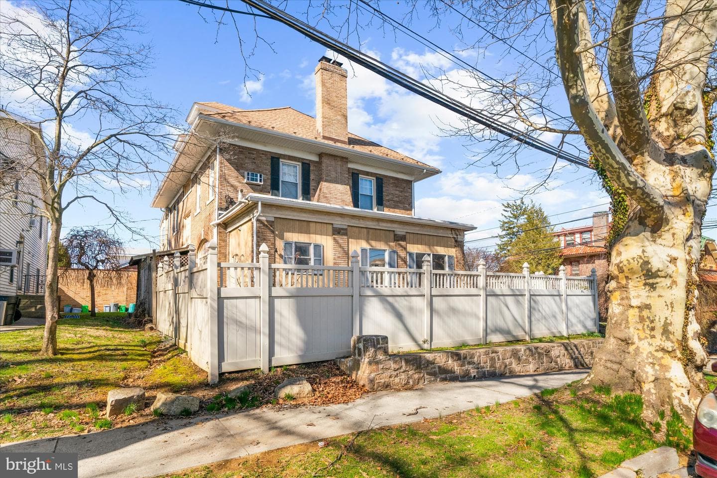 2227 Gordon Street #1 photo 5
