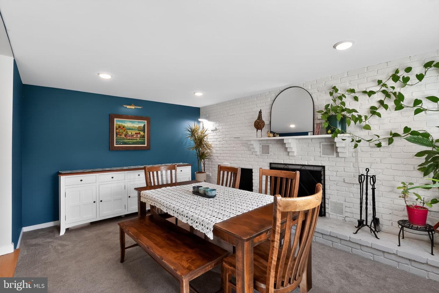 138 S 9th Street photo 4
