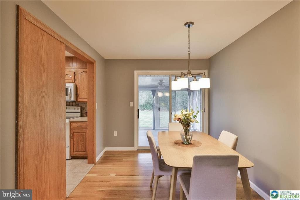 2982 Magnolia Circle photo 8