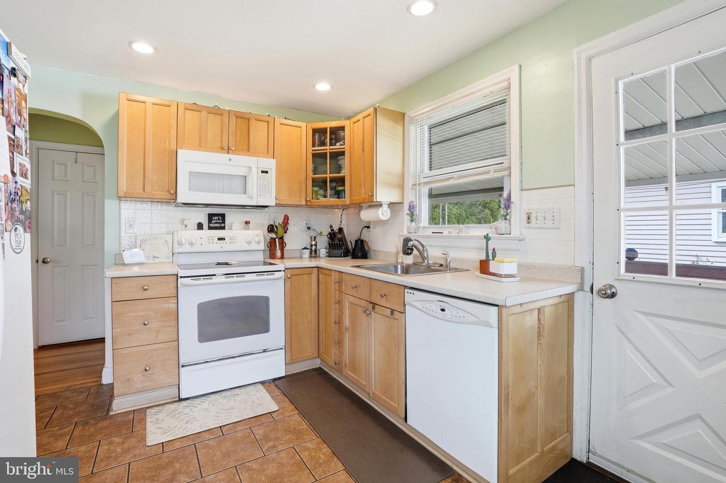316 S Leh St photo 16
