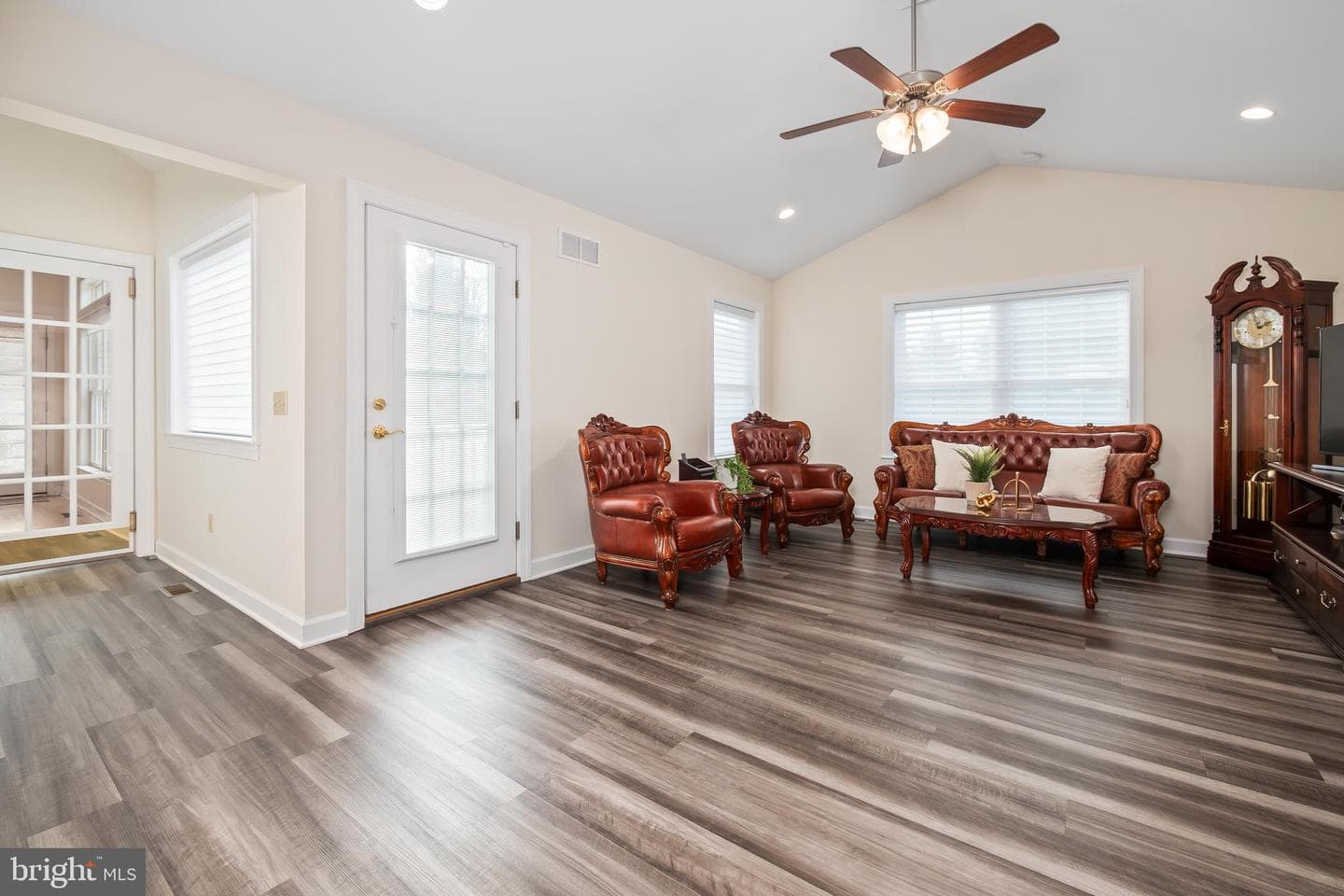 3350 Bay Hill Dr N photo 30