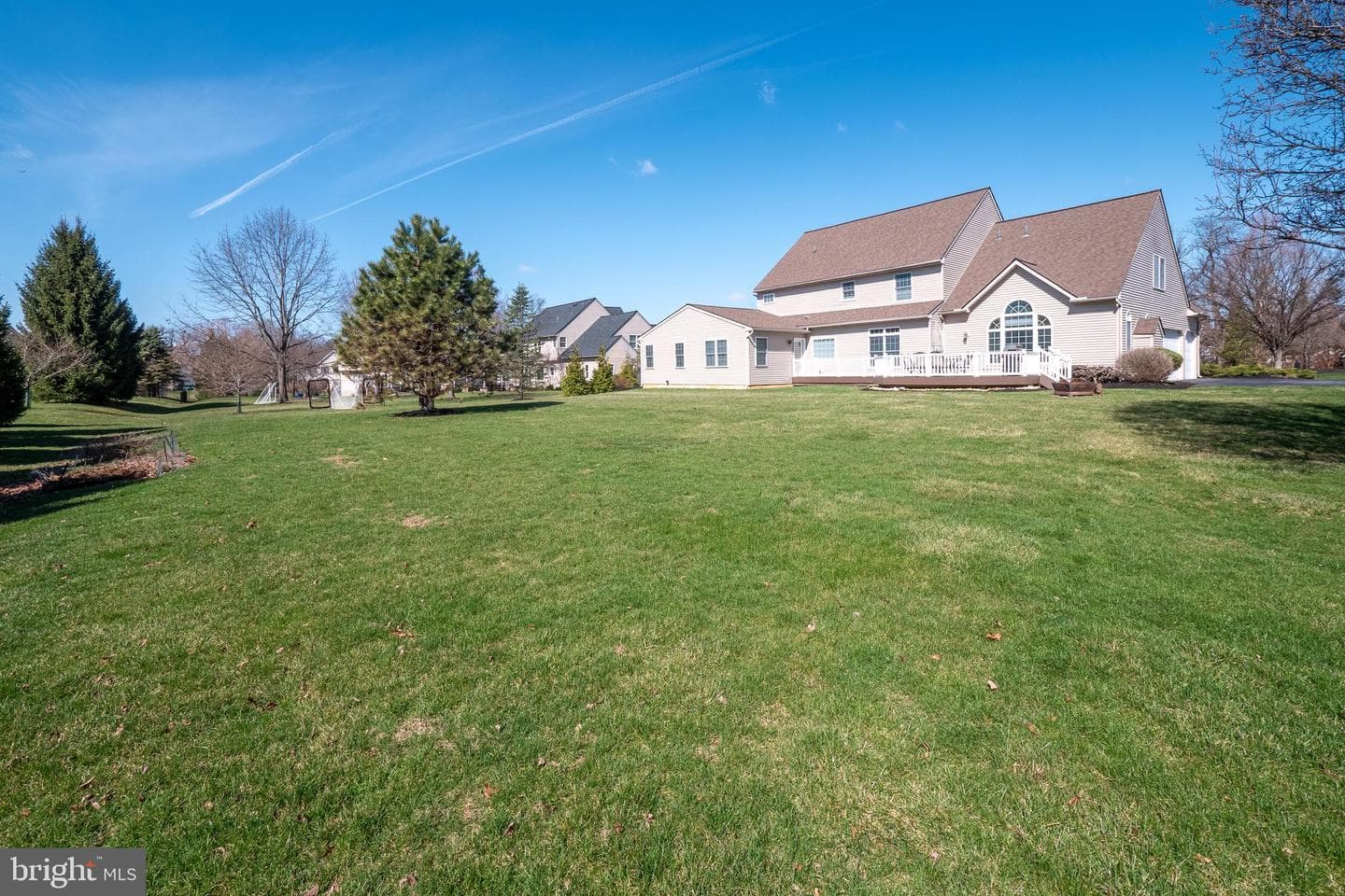 3350 Bay Hill Dr N photo 9