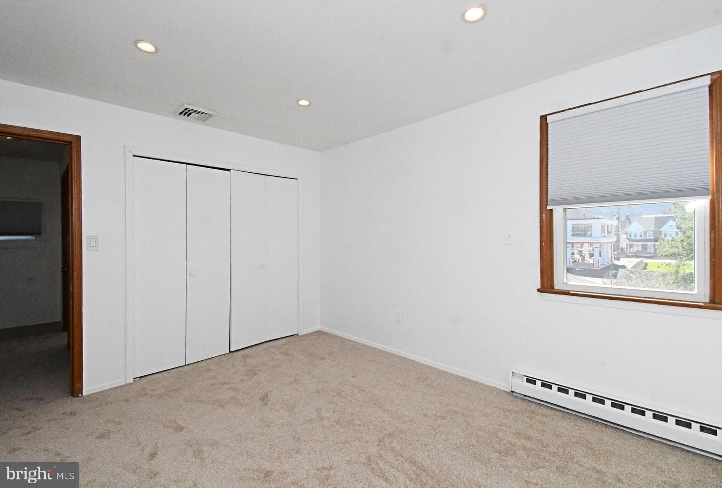 742 Walnut Street photo 14