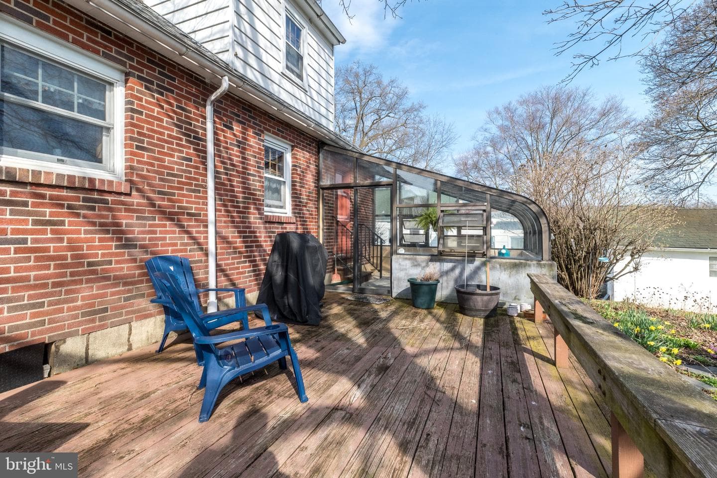 520 Thomas Street photo 22