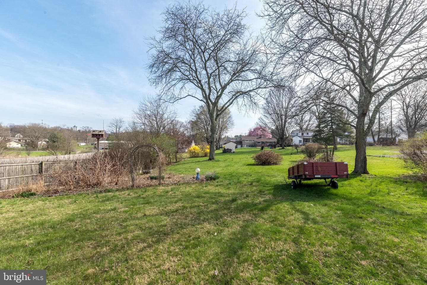 520 Thomas Street photo 28