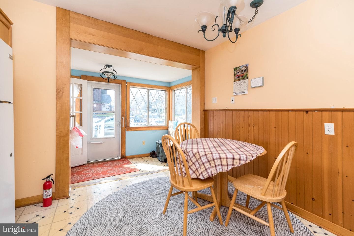 520 Thomas Street photo 5