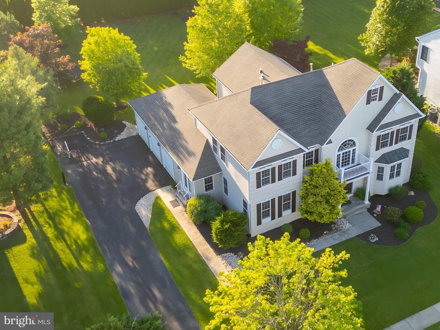 3423 Courtney Dr