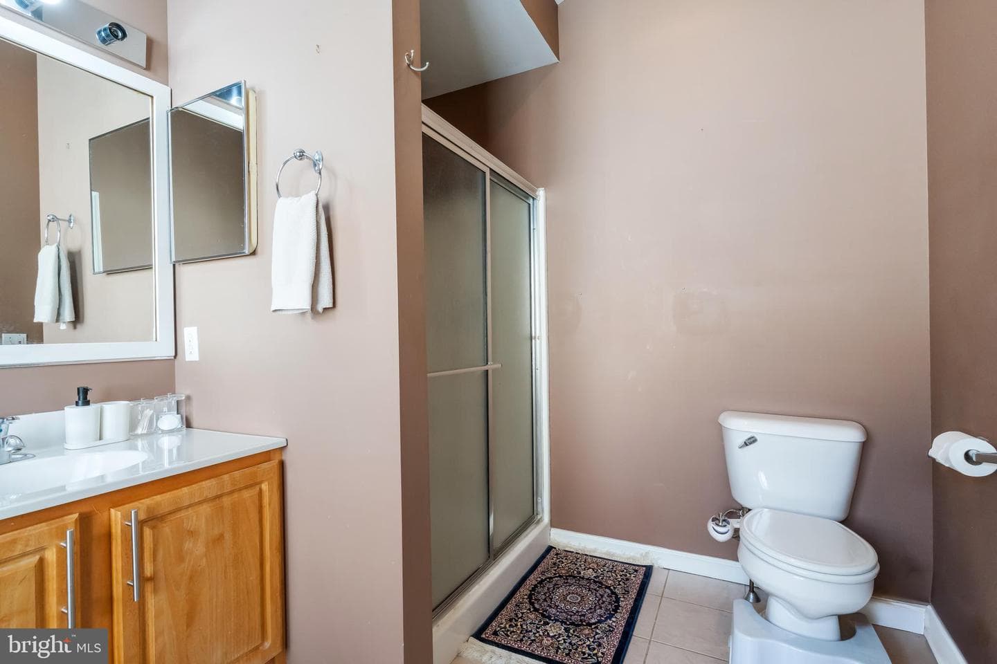311 Windsor Place photo 25