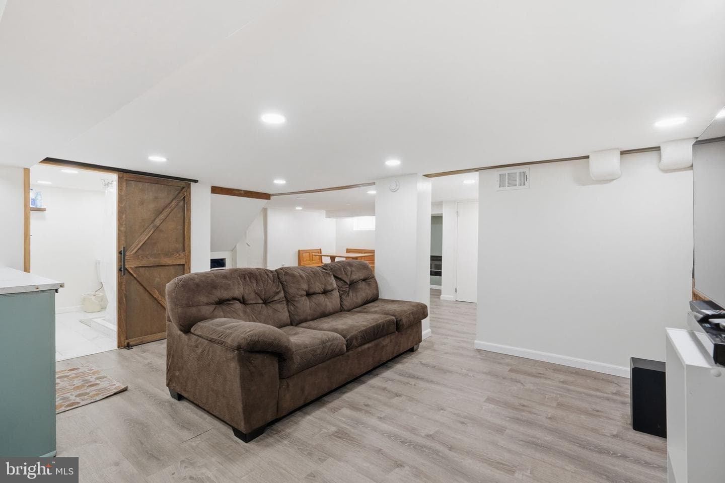 901 N Wahneta Street photo 48