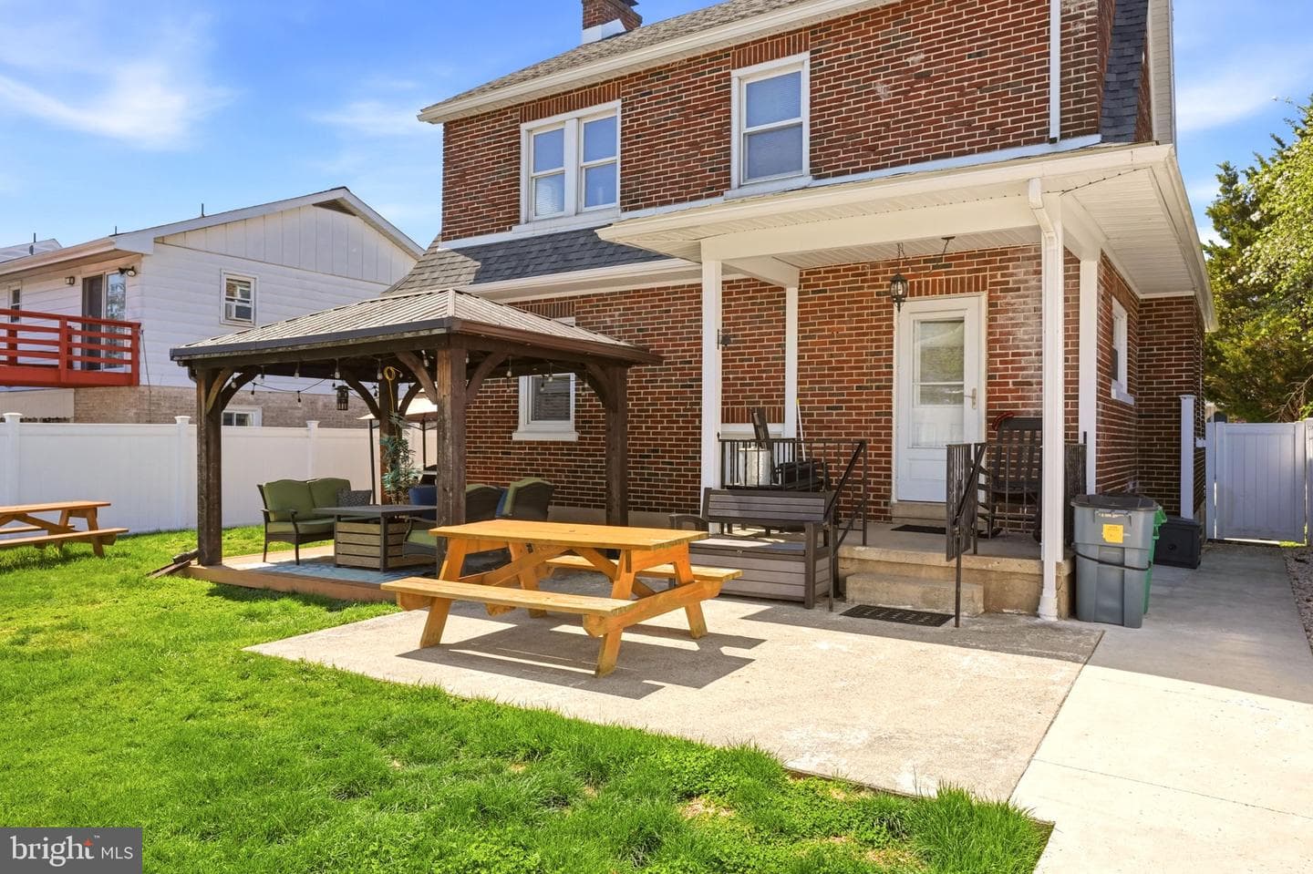 901 N Wahneta Street photo 65