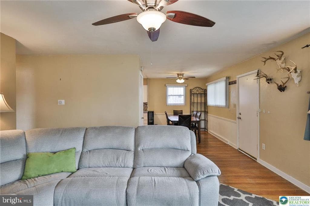 2840 W South Street photo 7