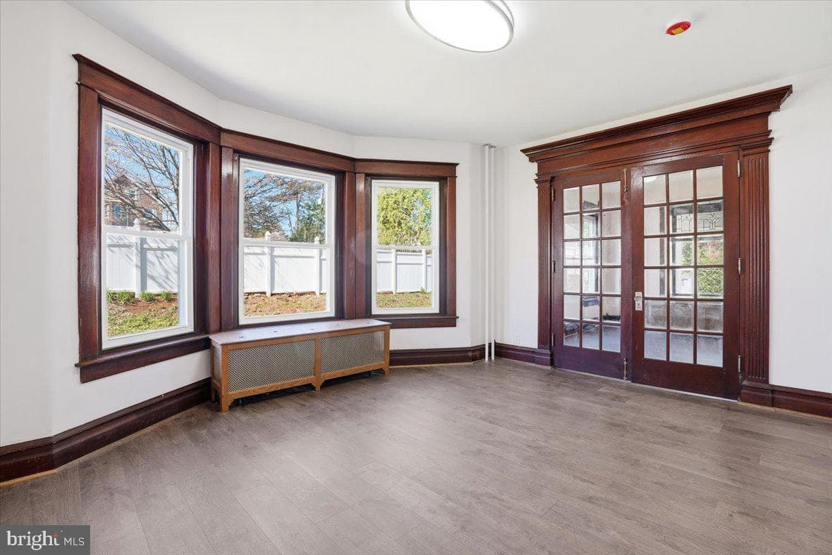 3756 W Walnut Street photo 14