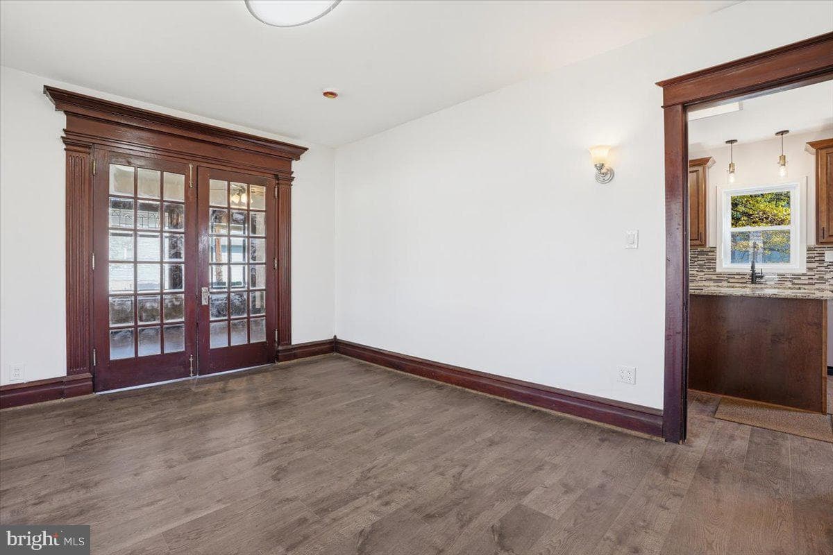 3756 W Walnut Street photo 28