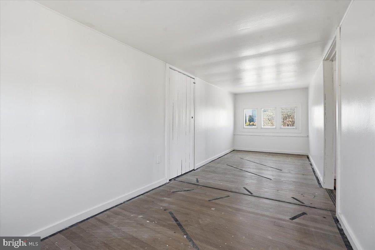 3756 W Walnut Street photo 46