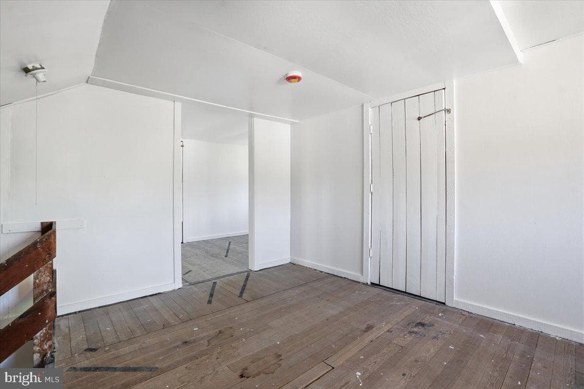 3756 W Walnut Street photo 47