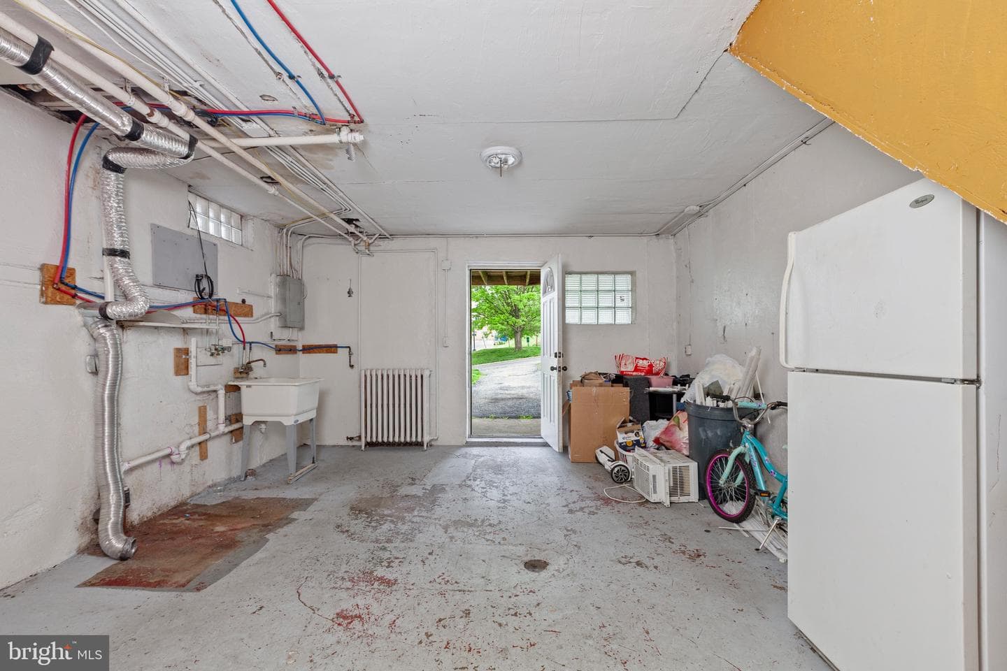 120 N Saint George Street photo 25